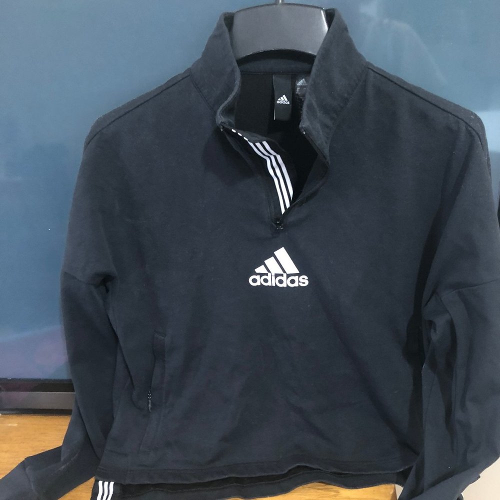 Adidas sweat top